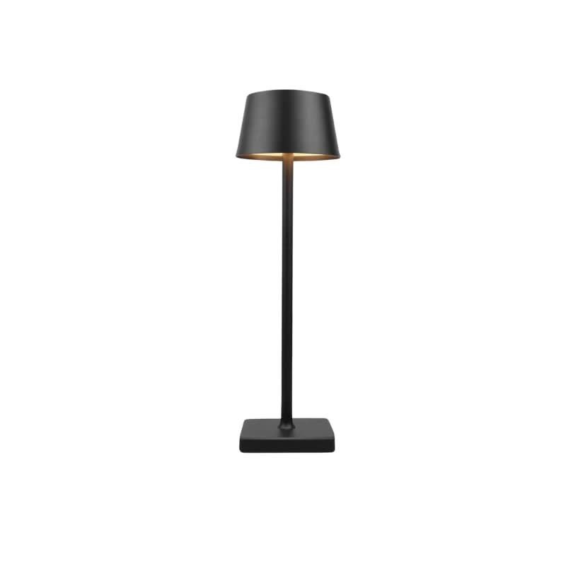 black1122121.jpg